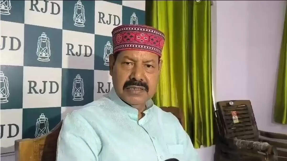 बिहार विधानसभा में भाई वीरेंद्र के विवादास्पद बयान से हंगामा