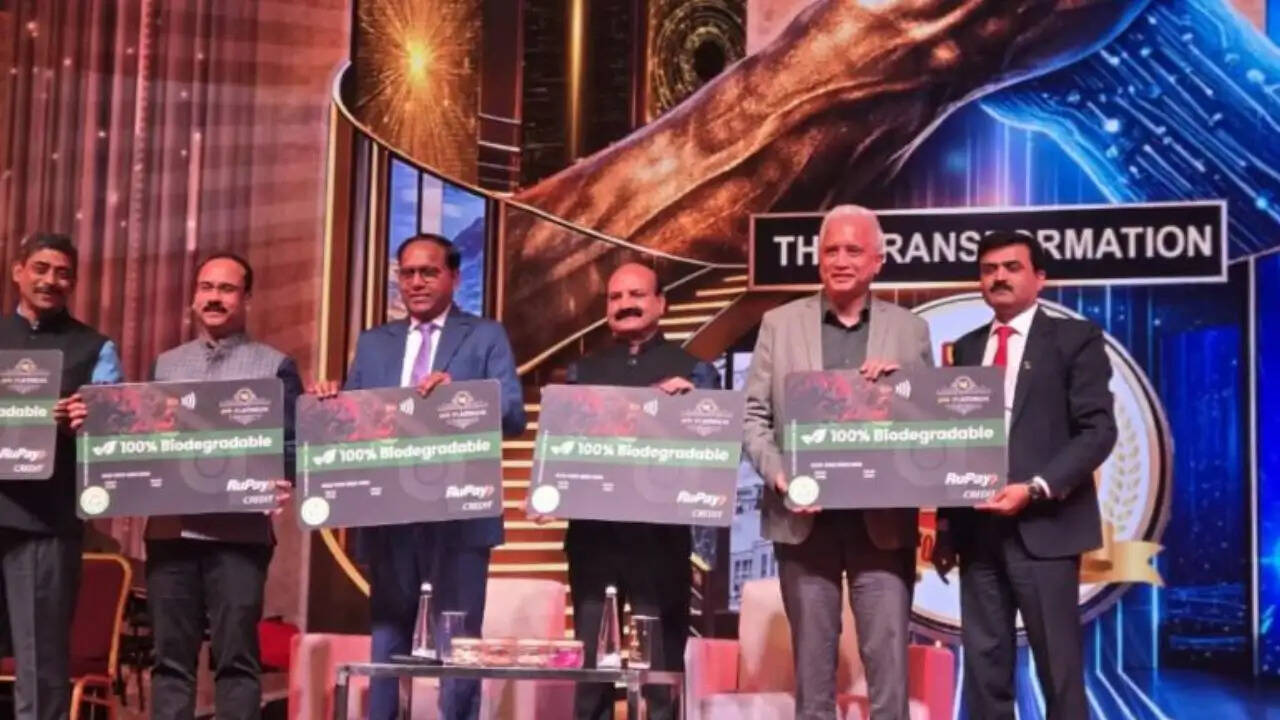 पंजाब नेशनल बैंक ने यशोभूमि में 132वां स्थापना दिवस मनाया