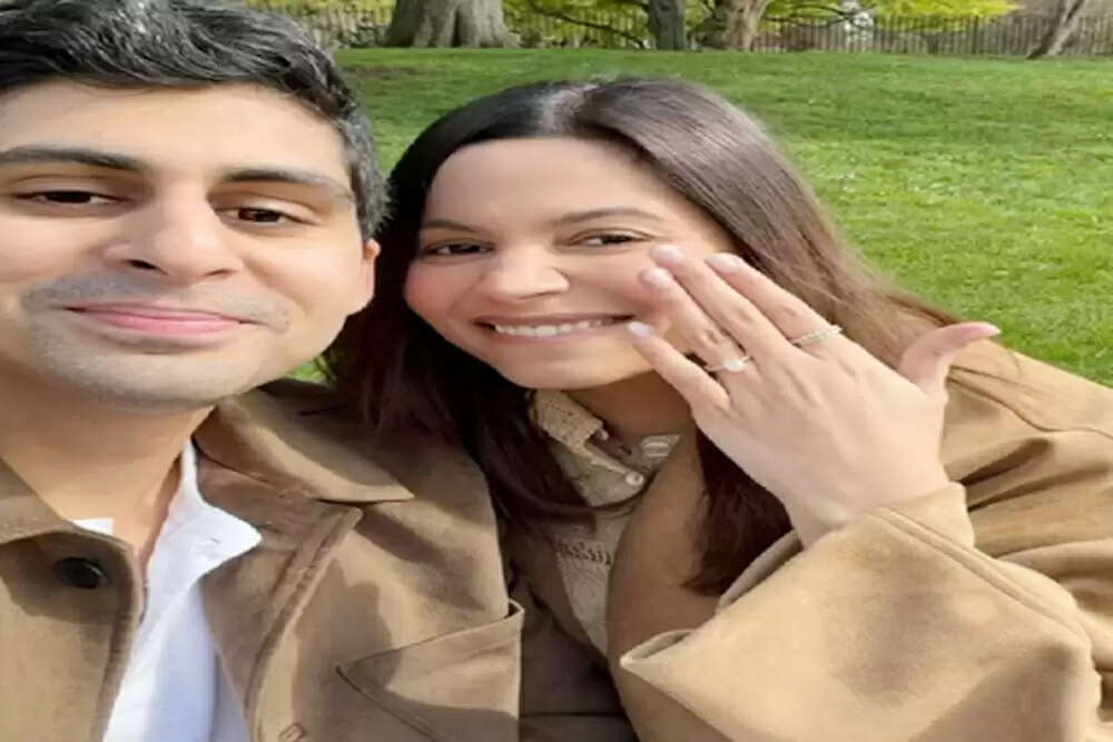 शाहीन भट्ट और ईशान मेहरा की सगाई की अटकलें तेज, सोशल मीडिया पर साझा की तस्वीरें