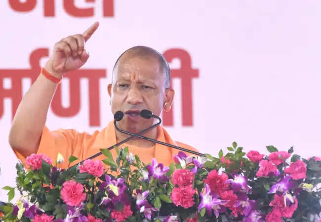 पश्चिम बंगाल चुनाव: योगी आदित्यनाथ का तृणमूल कांग्रेस पर हमला