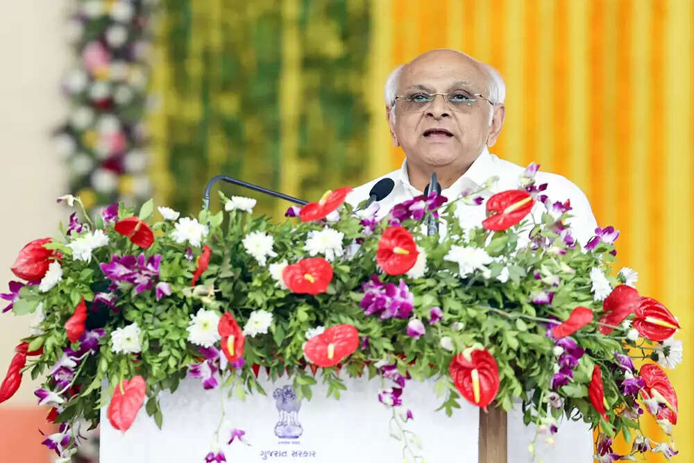 गुजरात सरकार ने दीपावली से पहले 201 नई बसों का किया उद्घाटन