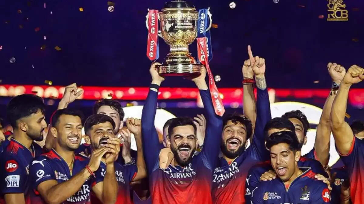 आरसीबी के मालिकाना हक में संभावित बदलाव, डियाजियो बेच सकती है हिस्सेदारी
