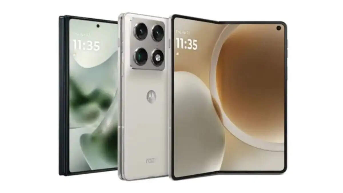Motorola Razr Fold: MWC 2026 में पेश हुआ प्रीमियम फोल्डेबल स्मार्टफोन