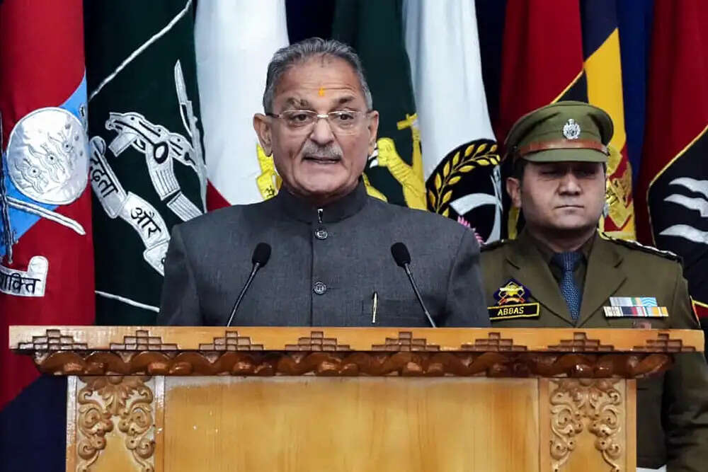 हिमाचल प्रदेश के राज्यपाल ने ड्रग्स और कनवर्जन पर की चर्चा