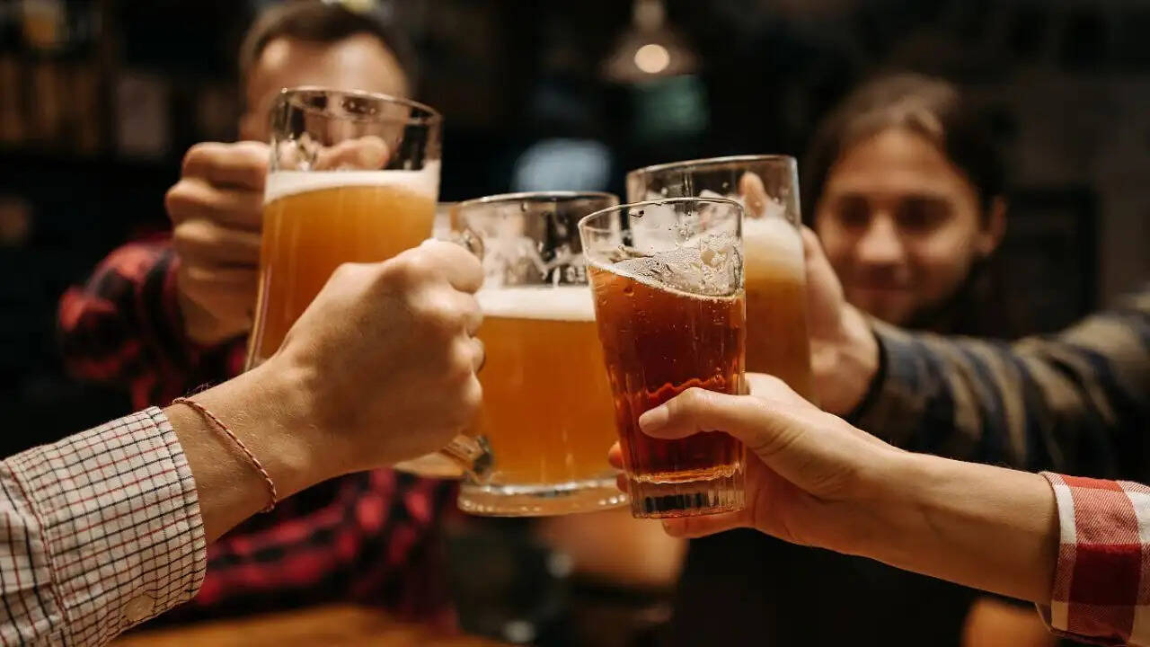 मार्च 2026 में ड्राई डे: त्योहारों के दौरान शराब की बिक्री पर प्रतिबंध