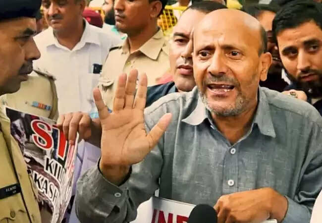 तिहाड़ जेल में इंजीनियर रशीद पर हमला, सुरक्षा को लेकर चिंता