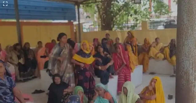 उन्नाव में सड़क दुर्घटना में किसान की मौत, चालक फरार