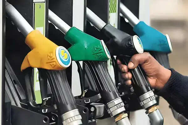 भारत में ऊर्जा भंडार की स्थिति: ईरान युद्ध का प्रभाव