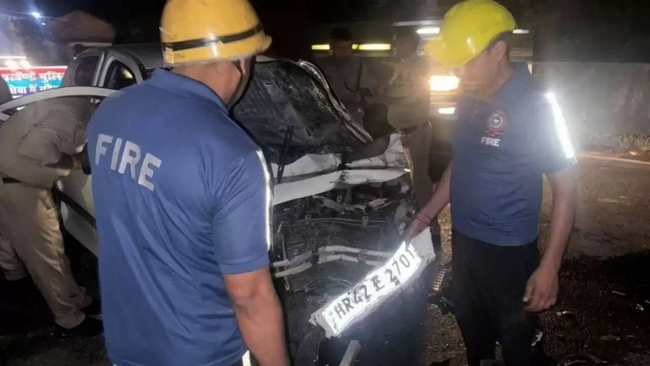 उत्तराखंड में सड़क दुर्घटना में चार की मौत, एक गंभीर रूप से घायल