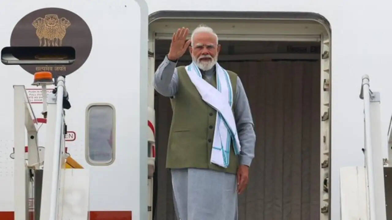 प्रधानमंत्री मोदी की यूरोप यात्रा: फ्रांस और स्लोवाकिया में महत्वपूर्ण कार्यक्रमों की तैयारी