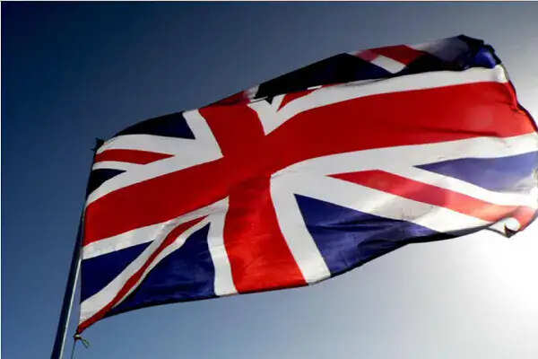 यूके में भारतीय यात्रियों के लिए ई-वीजा अनिवार्य, नए नियम लागू