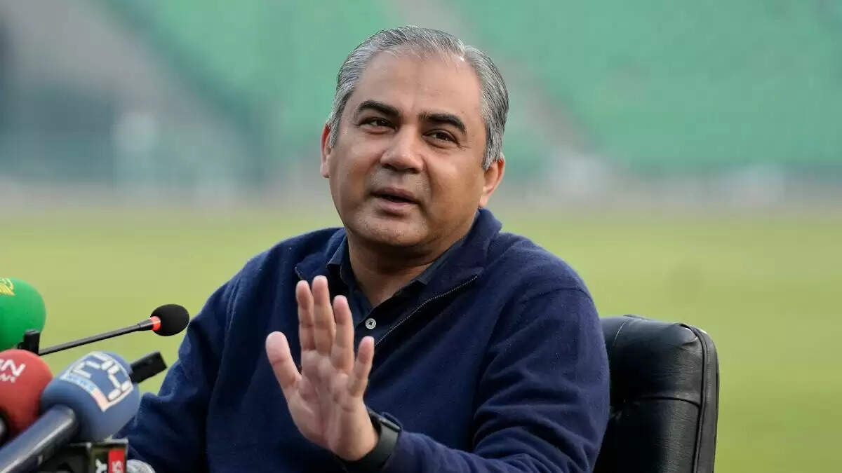 बीसीसीआई की कार्रवाई: मोहसिन नकवी पर दुबई में चोरी का आरोप