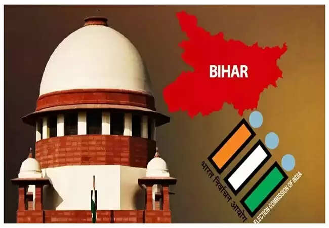 सुप्रीम कोर्ट ने बिहार में मतदाता सूची पुनरीक्षण पर चुनाव आयोग को दिए निर्देश
