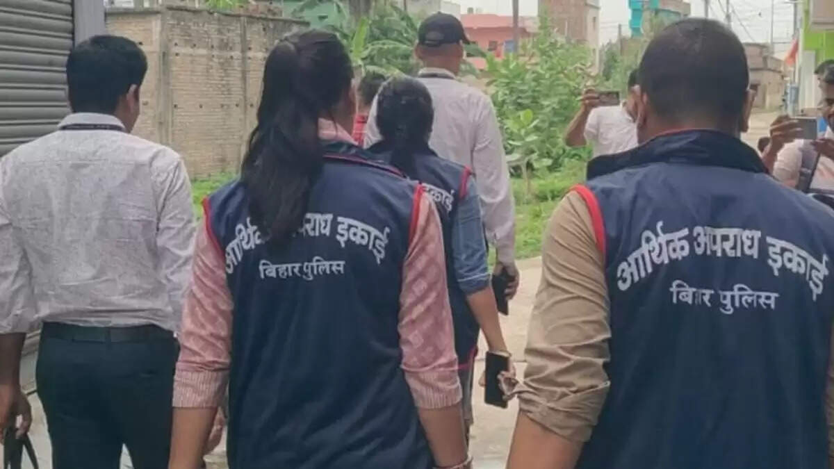 बिहार में EOU की छापेमारी: FCI अधिकारी के घर से मिले महत्वपूर्ण दस्तावेज
