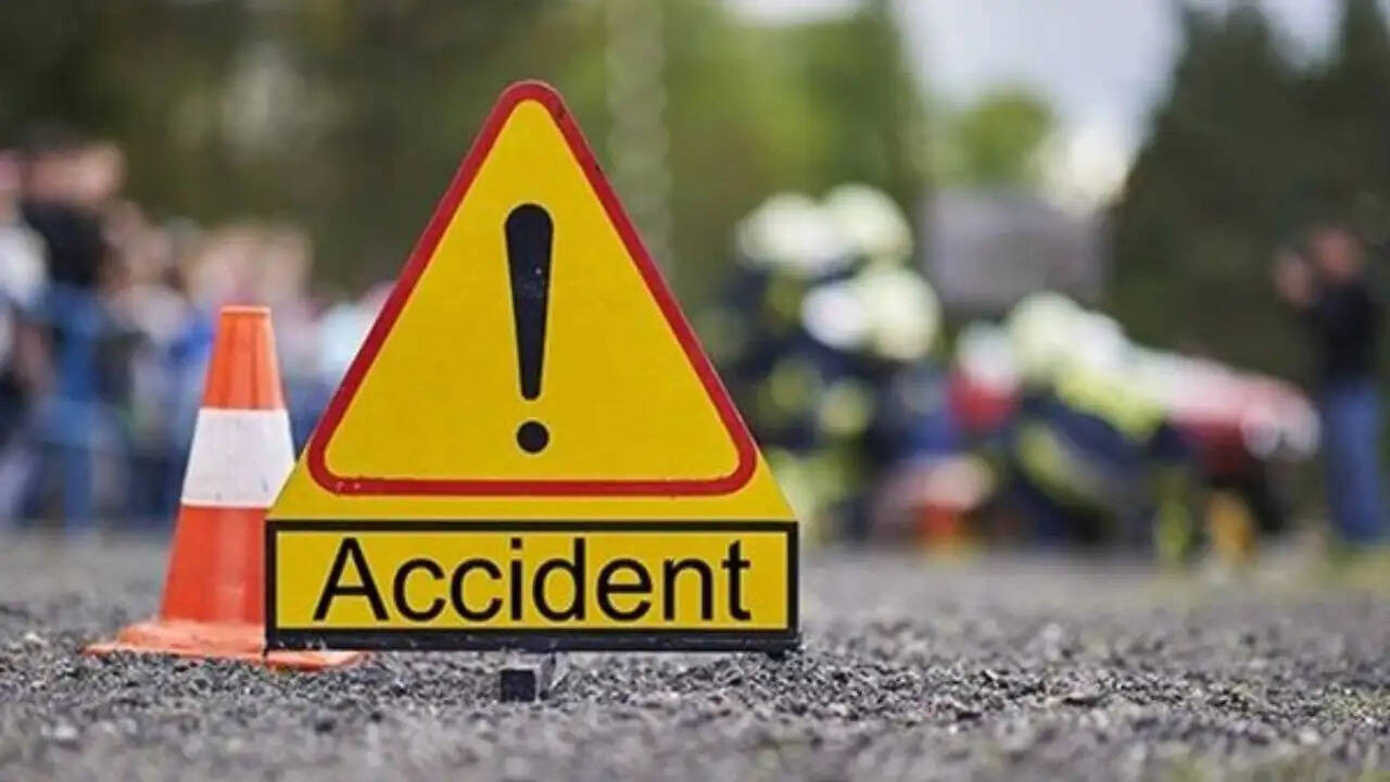 कटनी में ट्रक और बस की टक्कर से हुआ भयानक हादसा, 3 की मौत
