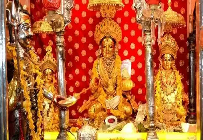 धनतेरस पर मां अन्नपूर्णा के स्वर्ण स्वरूप के दर्शन का अवसर
