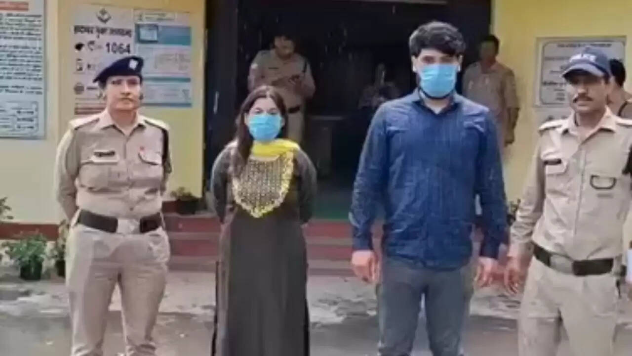 हरिद्वार में 13 वर्षीय बेटी के यौन शोषण के मामले में भाजपा की पूर्व पदाधिकारी गिरफ्तार