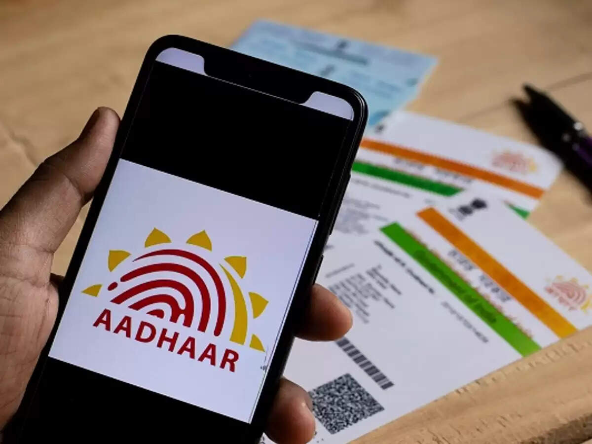 आधार कार्ड से फोन नंबर को अपडेट करने का सरल तरीका