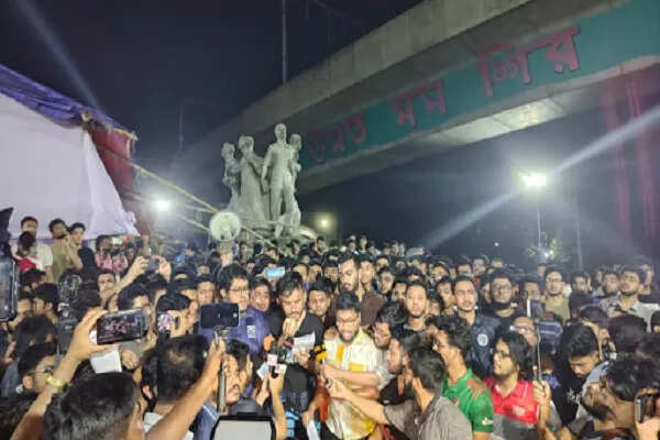 बांग्लादेश में हिंदू समुदाय पर हमले बढ़ते, एक और हत्या की घटना