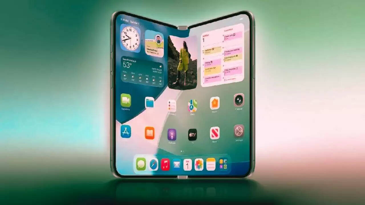 Apple का पहला फोल्डेबल iPhone: लॉन्च में देरी और संभावित फीचर्स