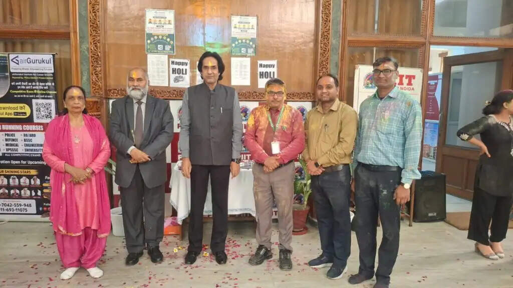 पीआईआईटी कॉलेज में रंगोत्सव का भव्य आयोजन