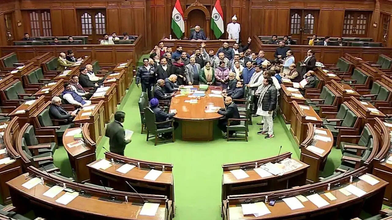 दिल्ली विधानसभा को मिली दूसरी बार बम से उड़ाने की धमकी