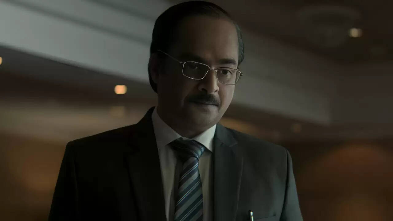 रणवीर सिंह की नई फिल्म 'धुरंधर' का ट्रेलर लॉन्च, आर. माधवन ने साझा किया दिलचस्प अनुभव