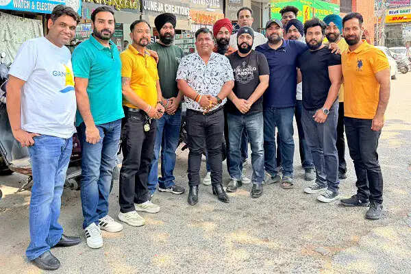 मॉडल टाउन मोबाइल मार्केट गर्मियों की छुट्टियों में बंद रहेगा
