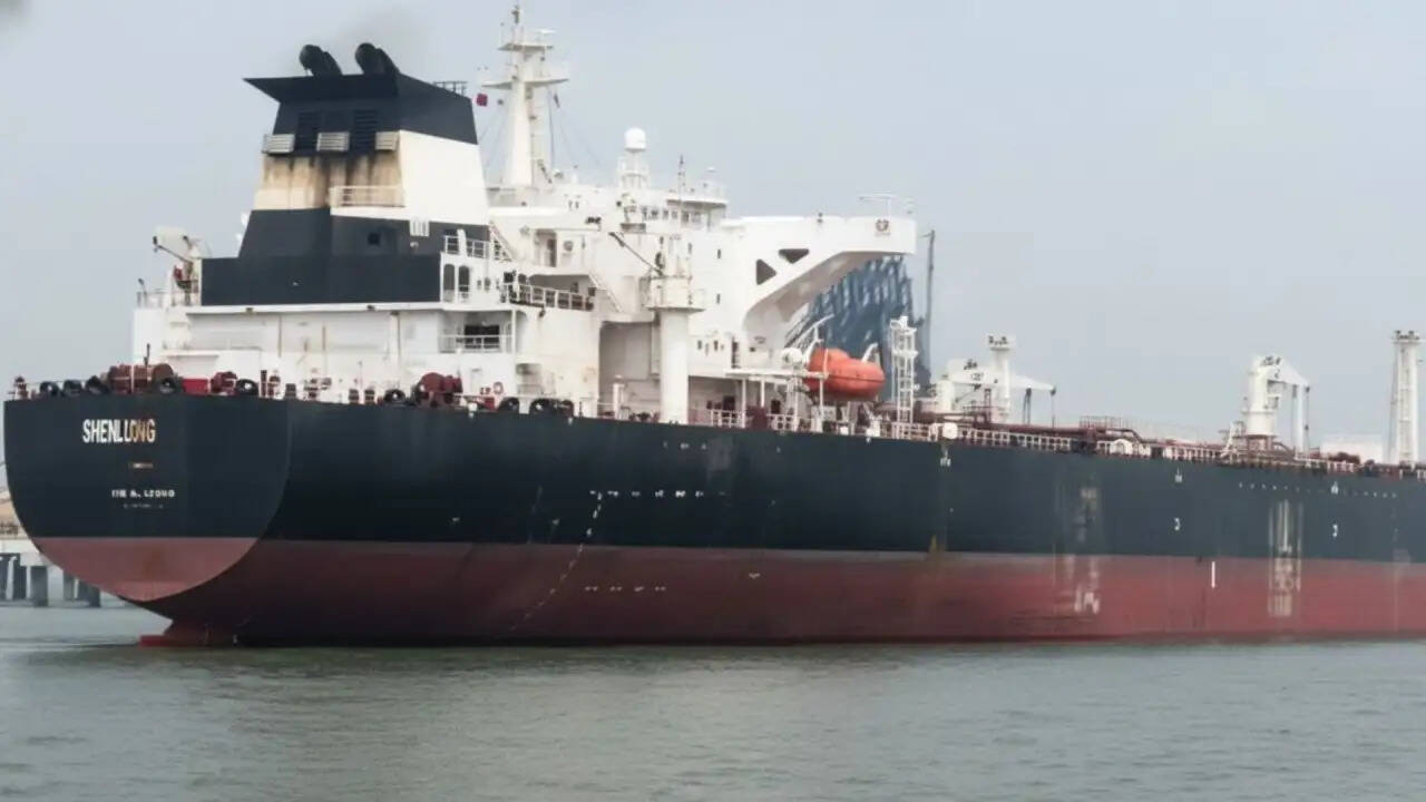 भारत-ईरान संबंध: होर्मुज जलडमरूमध्य में भारतीय जहाजों के लिए सुरक्षित मार्ग का आश्वासन