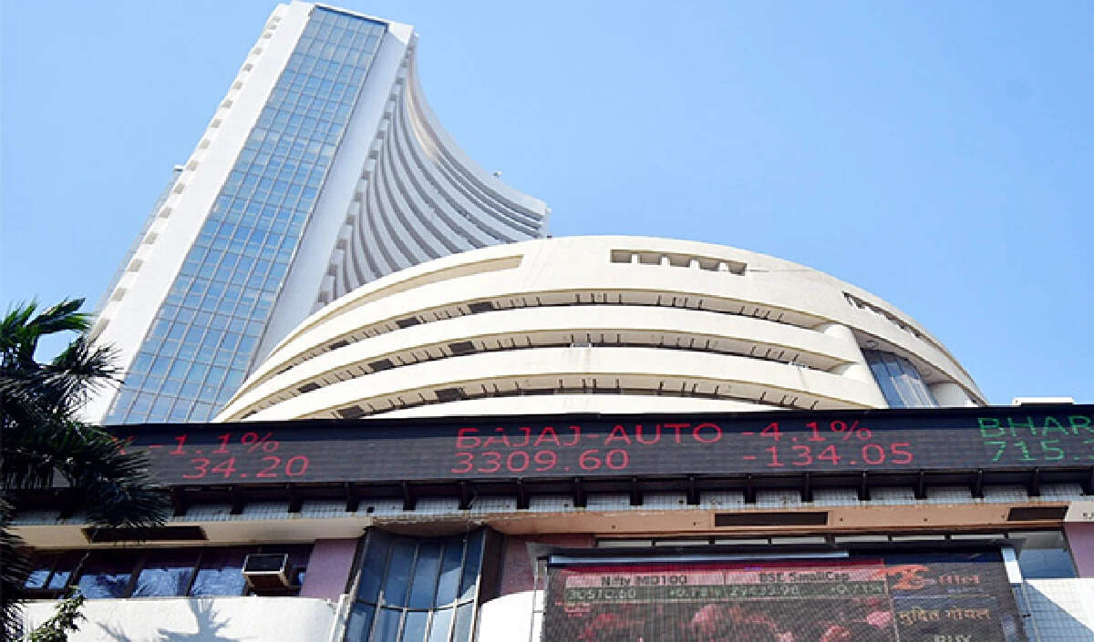 भारतीय शेयर बाजार में नकारात्मक शुरुआत, सेंसेक्स और निफ्टी में गिरावट