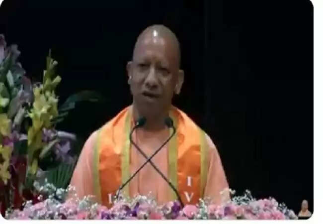 योगी आदित्यनाथ ने IVRI के दीक्षांत समारोह में छात्रों को दी प्रेरणा