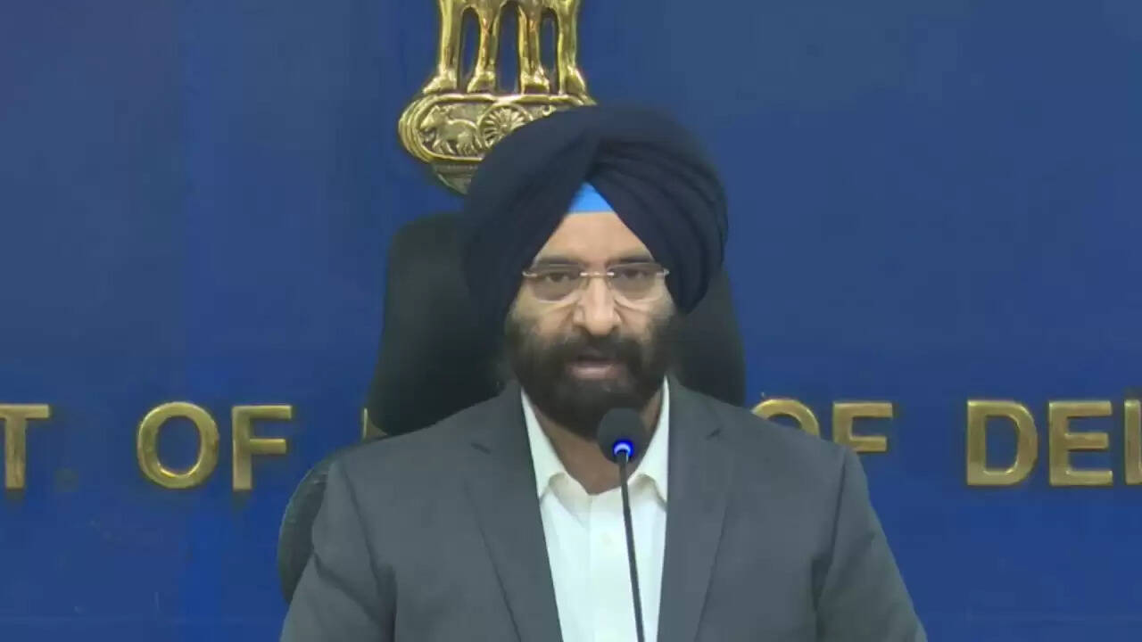 दिल्ली के पर्यावरण मंत्री ने प्रदूषण पर मांगी माफी, कहा सुधार में लगे हैं