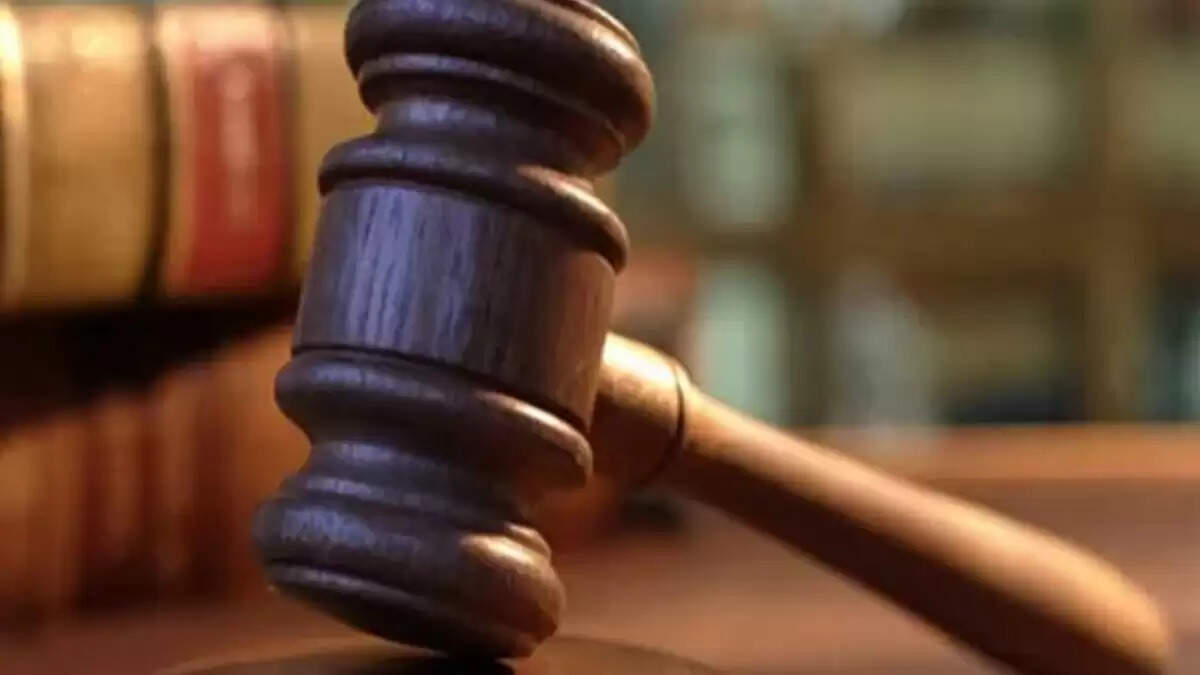 ग्रेटर नोएडा में दारोगा हत्याकांड के आरोपी को मिली 8 साल की सजा