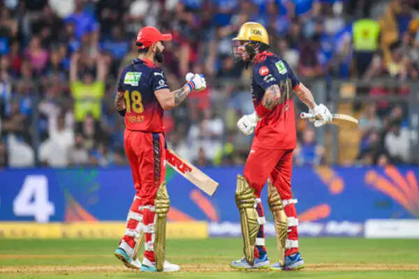 विराट कोहली ने आईपीएल 2026 में तोड़ा क्रिस गेल का रिकॉर्ड