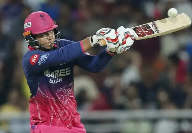 IPL 2026: बल्लेबाजों का नया रिकॉर्ड, ऑरेंज कैप की दौड़ में रोमांच