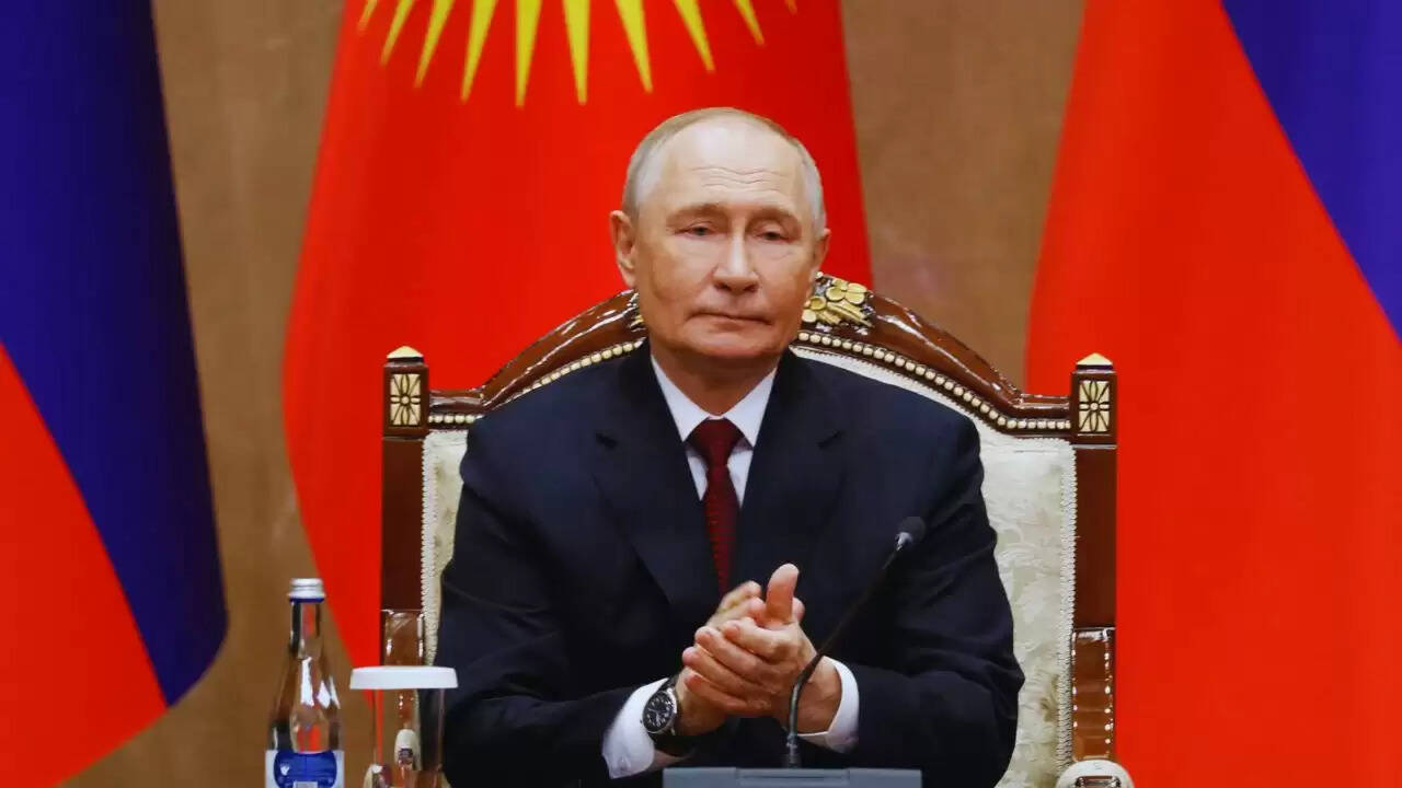 रूस के राष्ट्रपति पुतिन की फिटनेस का राज: क्या है 'ब्लड बाथ' का सच?