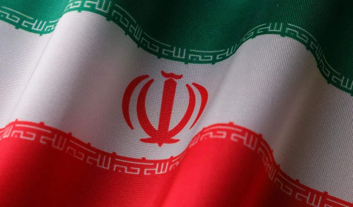 ईरान में नागरिकों के लिए फोन कॉल की अनुमति, लेकिन इंटरनेट प्रतिबंध जारी