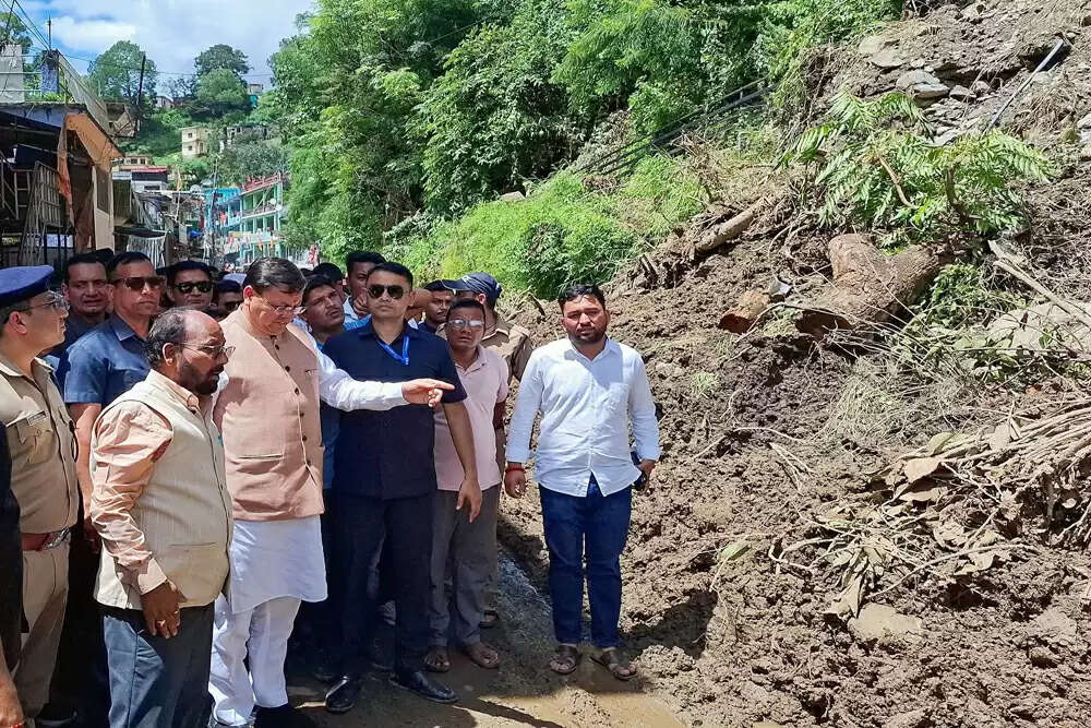 उत्तराखंड में भारी बारिश से चमोली में तबाही, मुख्यमंत्री ने जताया दुख