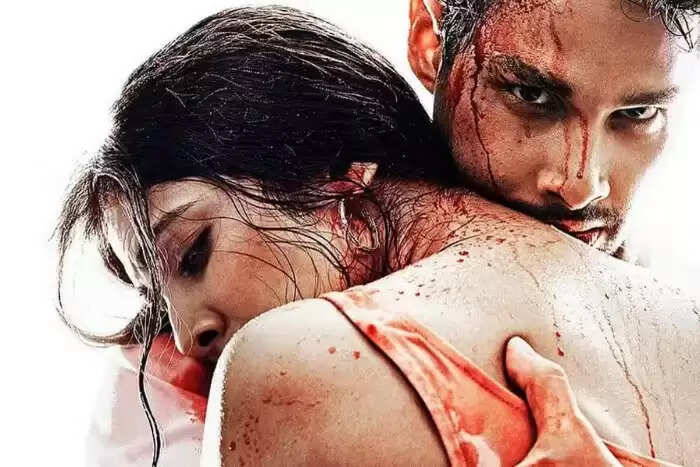 मालविका मोहनन के इंटीमेट सीन: पानी में शूटिंग के दौरान आई चुनौतियाँ