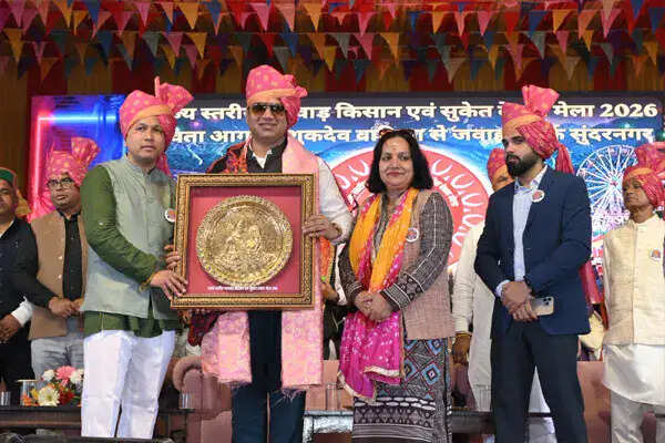 सुकेत देवता मेले का भव्य उद्घाटन, रघुबीर सिंह बाली ने की महत्वपूर्ण घोषणाएं