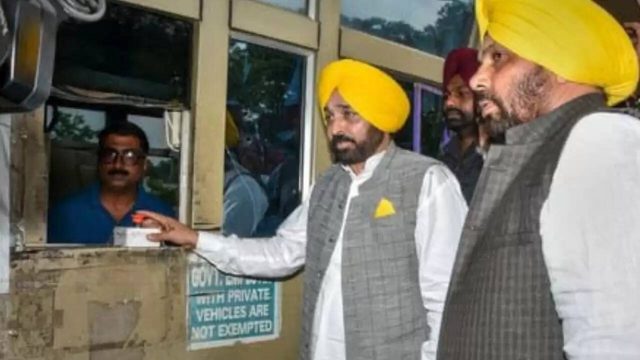 पंजाब सरकार ने 19 टोल प्लाजा बंद कर आम जनता को दी बड़ी राहत