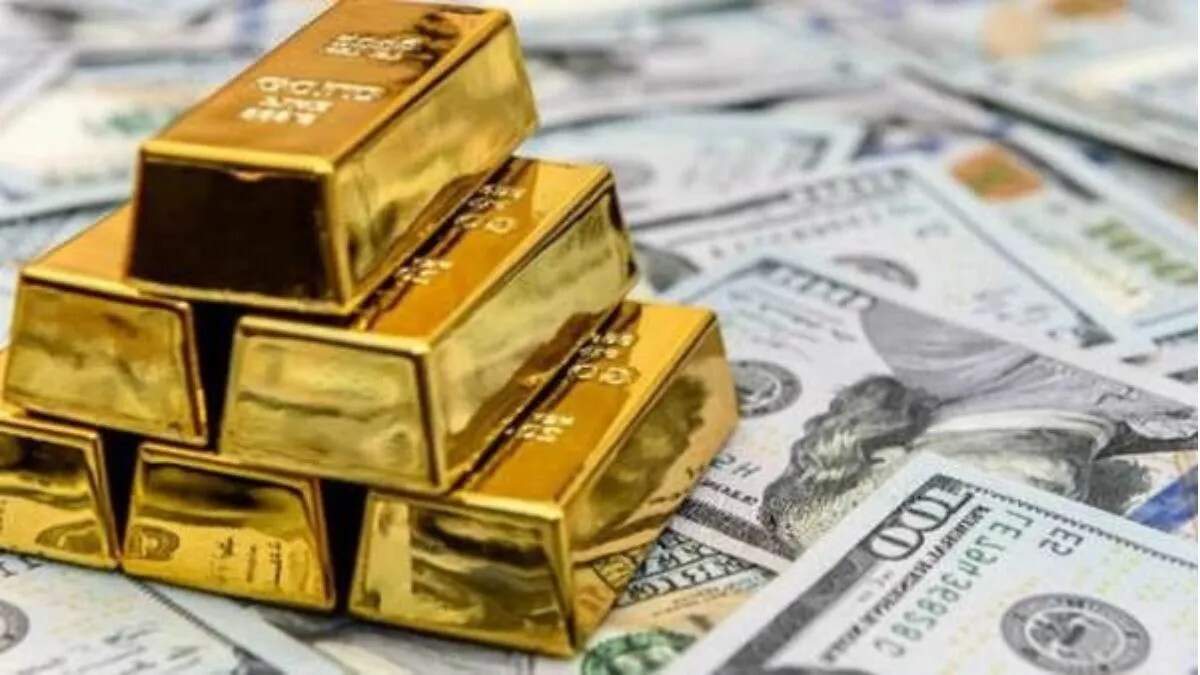 सोने और चांदी की कीमतों में गिरावट: 15 नवंबर 2025 का अपडेट