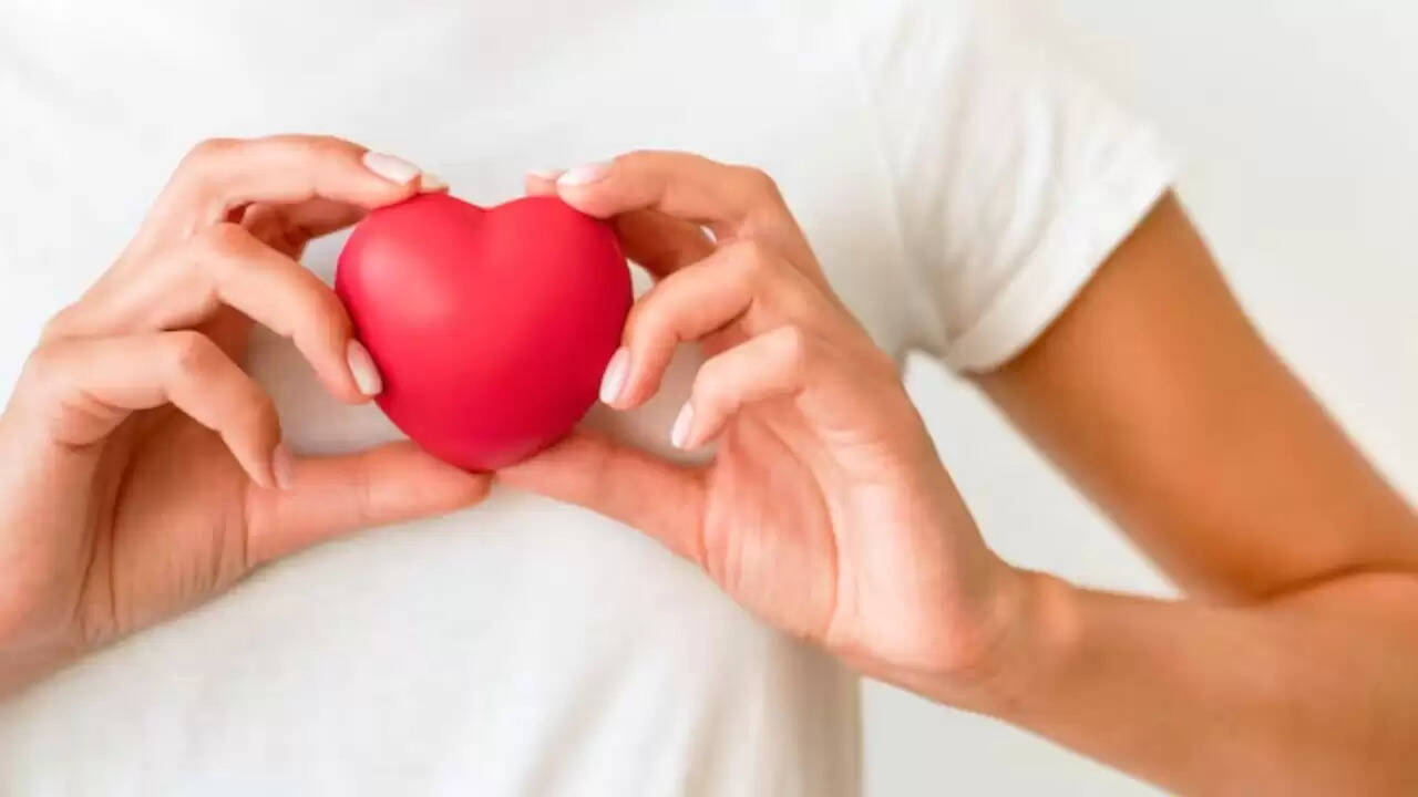 हार्ट स्वास्थ्य के लिए महत्वपूर्ण टिप्स: जानें कैसे रखें अपने दिल को स्वस्थ
