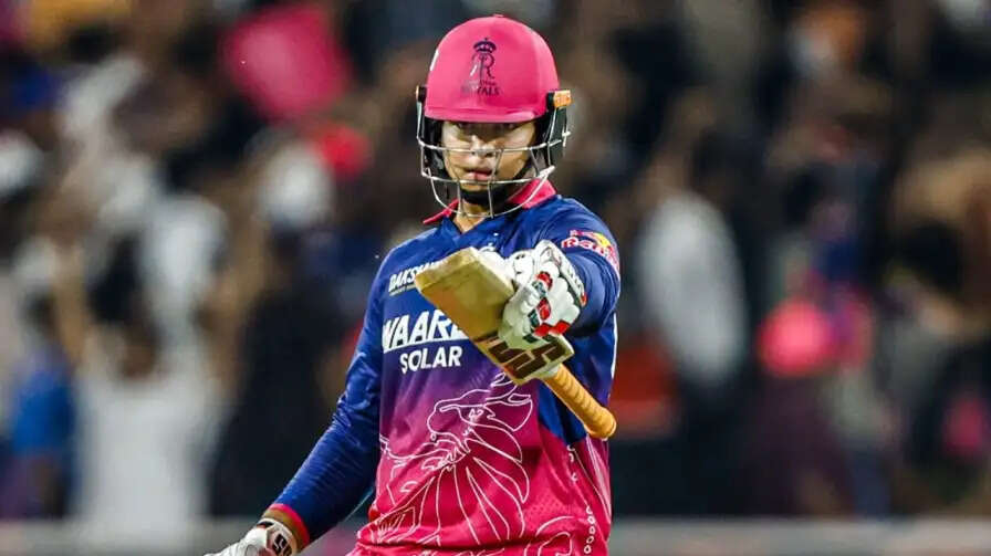 वैभव सूर्यवंशी ने IPL 2026 में तोड़े कई रिकॉर्ड, क्रिस गेल को पछाड़ा