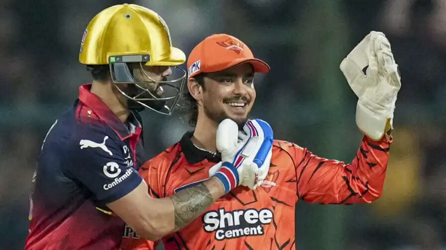 IPL 2026: SRH और RCB के बीच टॉप-2 की जंग