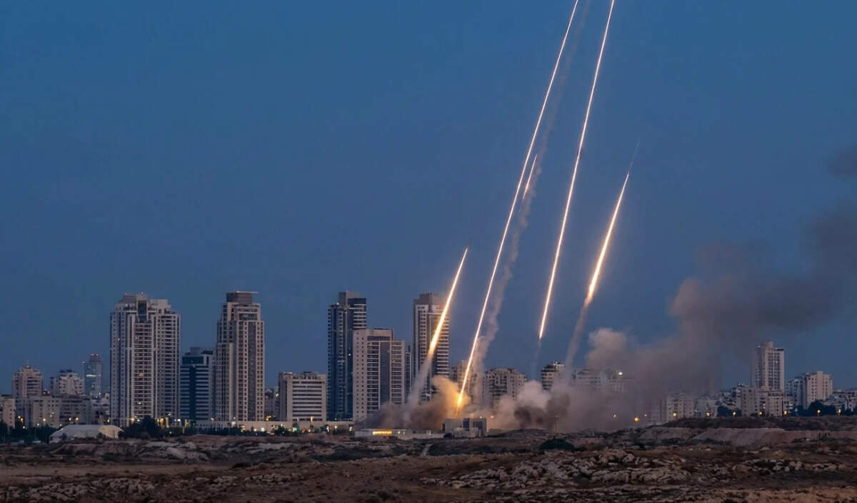 ईरान की धमकी: विश्व भर में मनोरंजन स्थलों को निशाना बनाने की चेतावनी