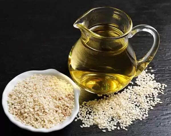 तिल और तिल के तेल के अद्भुत स्वास्थ्य लाभ