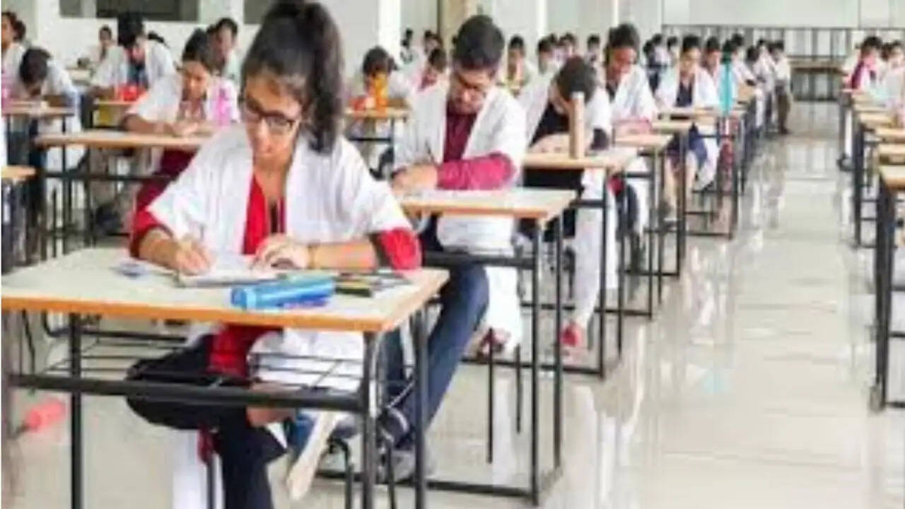 NEET UG 2026 पुनर्परीक्षा की तैयारियों में तेजी, सुरक्षा पर जोर