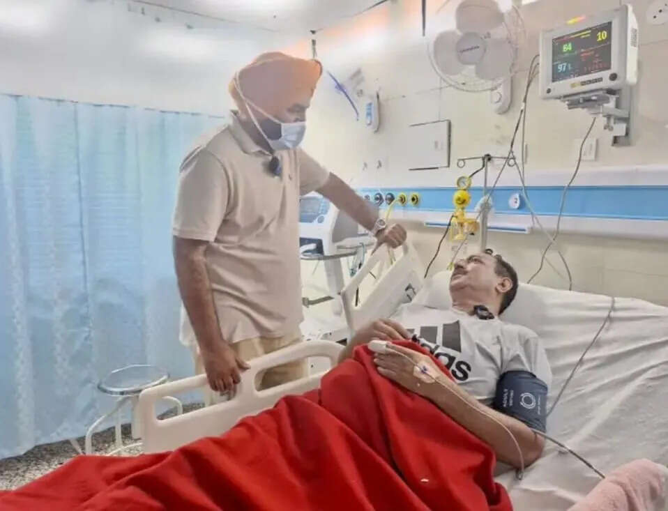 अमृतसर में सांप पकड़ने वाले को कोबरा ने काटा, सांसद ने अस्पताल की लापरवाही पर उठाए सवाल