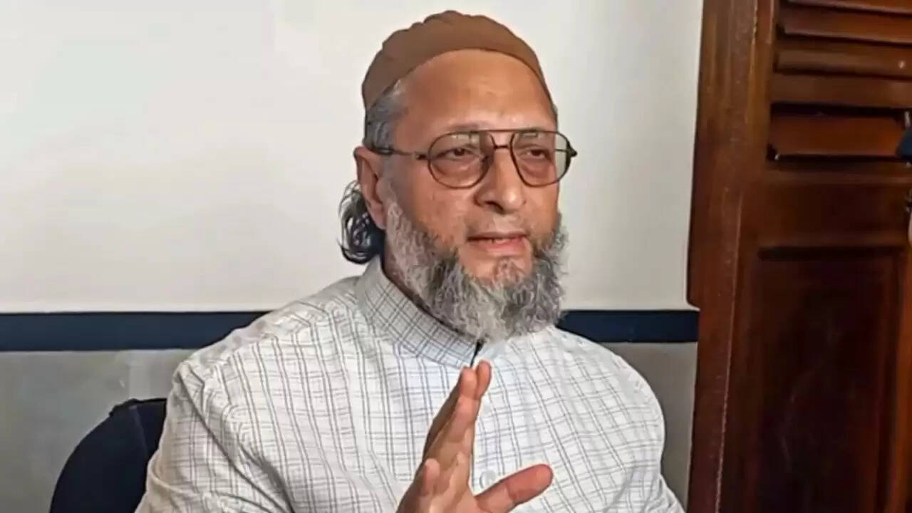 प्रधानमंत्री मोदी की बैठक में ओवैसी की अनुपस्थिति, आतंकवाद पर चर्चा